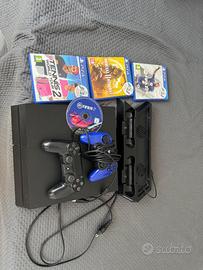 PS4 + 4 GIOCHI