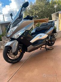 yamaha T-max  500  