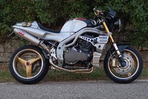 Triumph speed triple 955i 