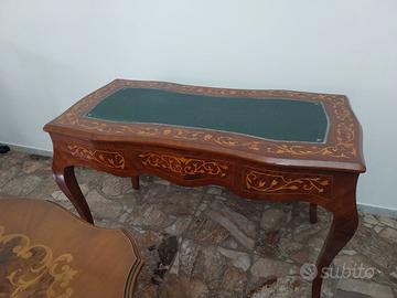 Tavolo stile inglese