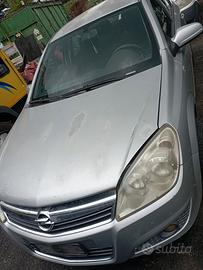 Opel Astra H