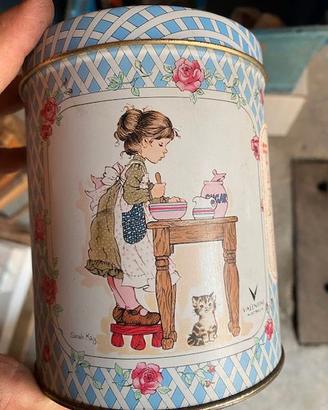 Scatola latta Sarah Kay anni 80 da collezione