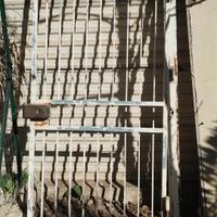 cancello in ferro pieno