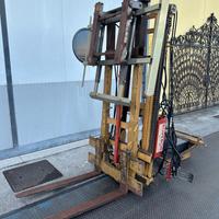 Muletto - elevatore idraulico per trattore