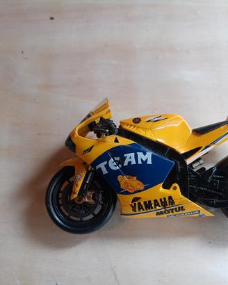 Moto IAMAHA M1 VR46