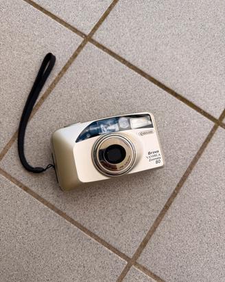 YASHICA ZOOMATE 80 - 35mm point & shoot