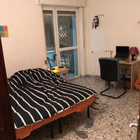 Stanza col balcone libera zona Poggiofranco Bari