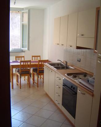 Cucina completa - 3,00m+2,40m