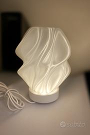 Lampada arredo con plastica riciclata