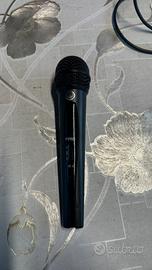 Microfono AKG