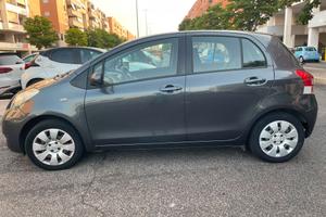 TOYOTA YARIS 10 GPL 