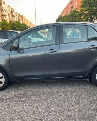 TOYOTA YARIS 10 GPL 