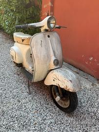 Vespa 50