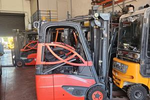 Carrello elevatore elettrico Linde 1400kg