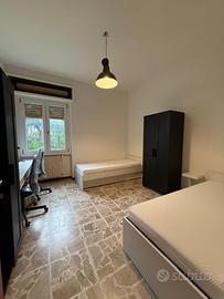 Posto letto in stanza doppia 350 tutto compreso