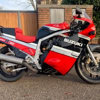 Suzuki GSX R 750 prima serie