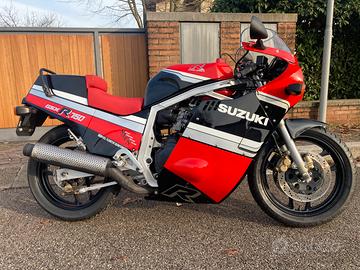 Suzuki GSX R 750 prima serie