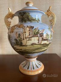 Vaso Grande in Maiolica di Castelli con Coperchio