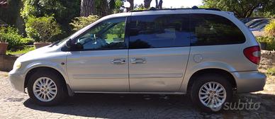 CHRYSLER VOYAGER 2.8 CRD AUT. LIMITED 7 POSTI