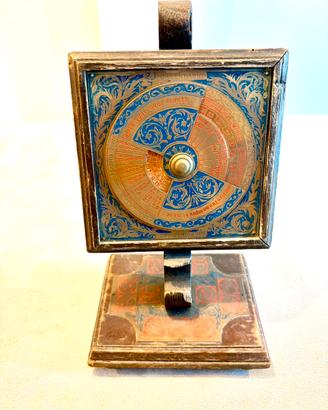 Calendario Perpetuo da Tavolo in Legno