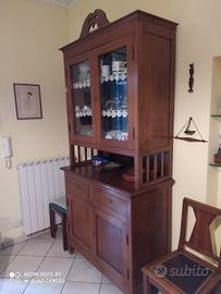 Vetrina anni 60 in castagno