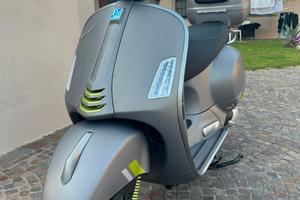 VESPA GTS 300 supertech