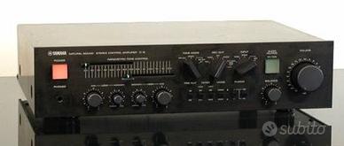 YAMAHA C-6 pre + YAMAHA M-4 finale 120 + 120 watt