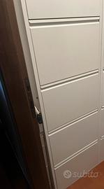 Scarpiera in metallo verniciato bianco lucido