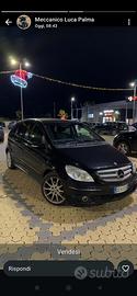 Mercedes Benz Classe B180