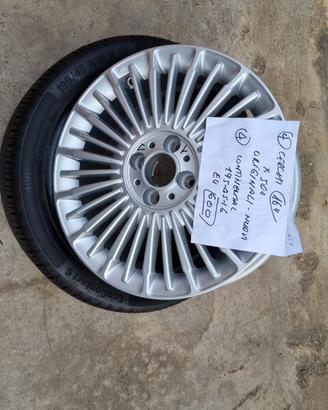 Cerchi lega 16 pneumatici estivi Fiat 500