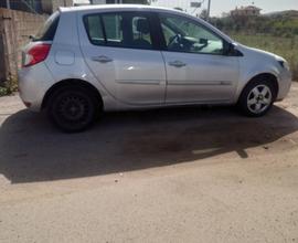 RENAULT Clio 3ª serie - 2011