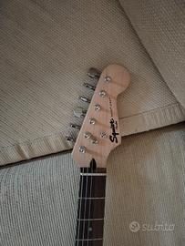 chitarra elettrica fender