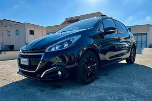 Peugeot 208 BlueHDi 75 5 porte Black Line