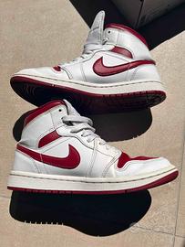 Nike Air Jordan 1 Mid – White/Pomegranate