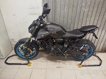YAMAHA MT-07  (35KW)
