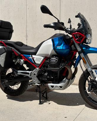 MOTO GUZZI V 85 TT.   05/24