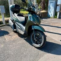 Piaggio Beverly 400