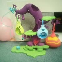 Hasbro trolls casa sull'albero