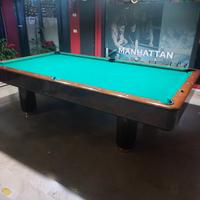 biliardo con accessori 