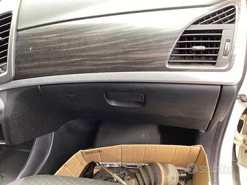 SSANGYONG KORANDO G20D - CASSETTA OGGETTI