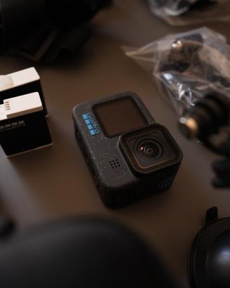 GoPro HERO12 Creator Edition + Kit COMPLETO