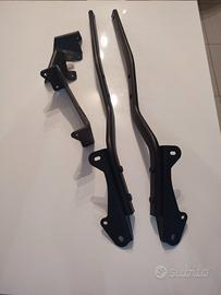 staffe GIVI per bauletto Yamaha mt09 24/26