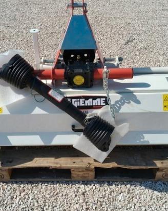 Fresa GIEMME 135 cm con giunto cardano NUOVO