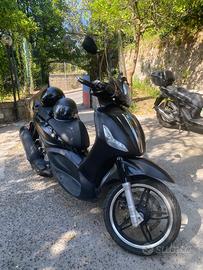 2019 PIAGGIO BEVERLY POLICE 350
