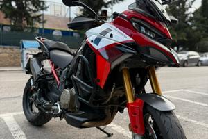 Multistrada V4 Pikes Peak