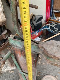 Macchinetta sugheri antica