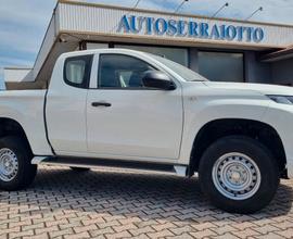 Mitsubishi L200 2.3CLUB CAB 4x4 cassone lungo