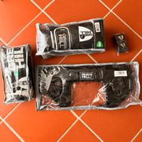 Guanti, guantini, casco e nastri Green Hill boxe