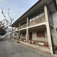 CASA INDIPENDENTE CON DUE UNITA' ABITATIVE, STA...