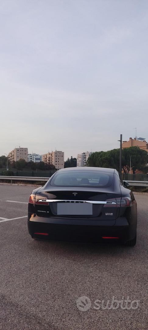 Tesla Model S 2018 photo 4
